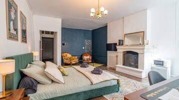 1 chambre, bureau, espace de travail pour ordinateur portable