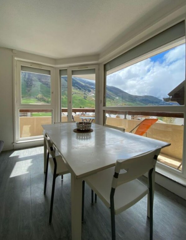 Dining - Appartement au Coeur des Deux Alpes (Les Deux Alpes)