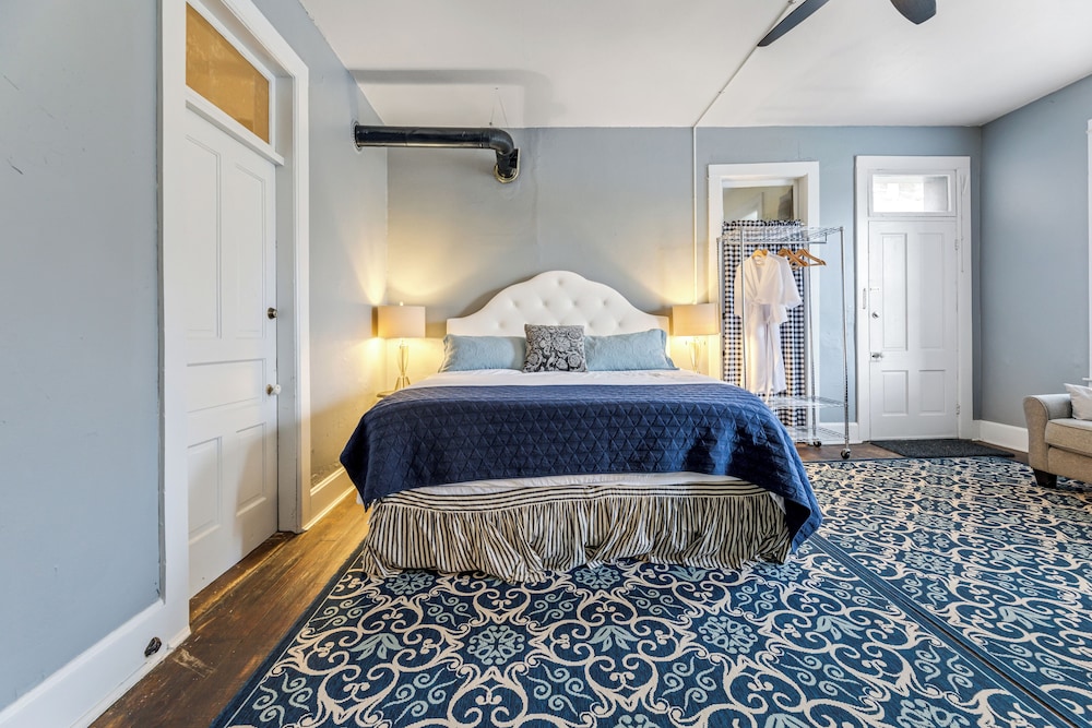 Big River Inn 3 bedroom apartment in Alma Alma Vrbo