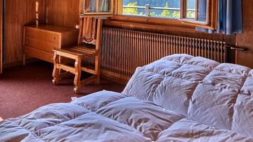 4 chambres, fer et planche Ă repasser, accĂšs Internet