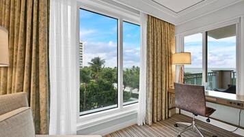 Apartment | 1 bedroom, premium bedding, desk, blackout drapes