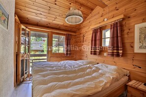 3 bedrooms, iron/ironing board, Internet - Comfortable flat on 2 levels for 6 people, living room, kitchen area with dishwasher, 1 double bedro (Grimentz)