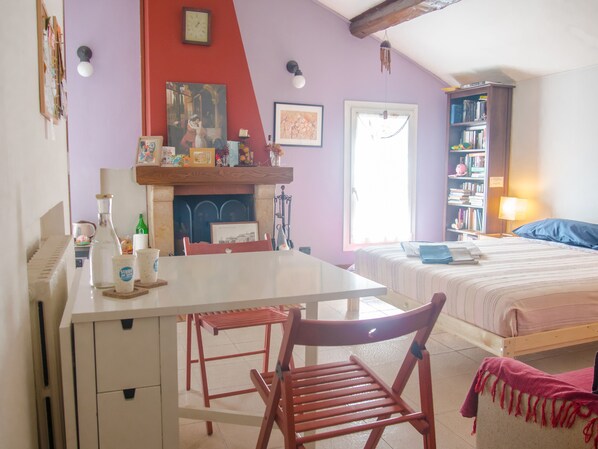 1 Schlafzimmer, WLAN, Bettwäsche