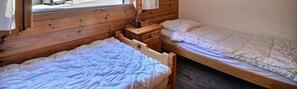 3 chambres, fer et planche à repasser, accès Internet