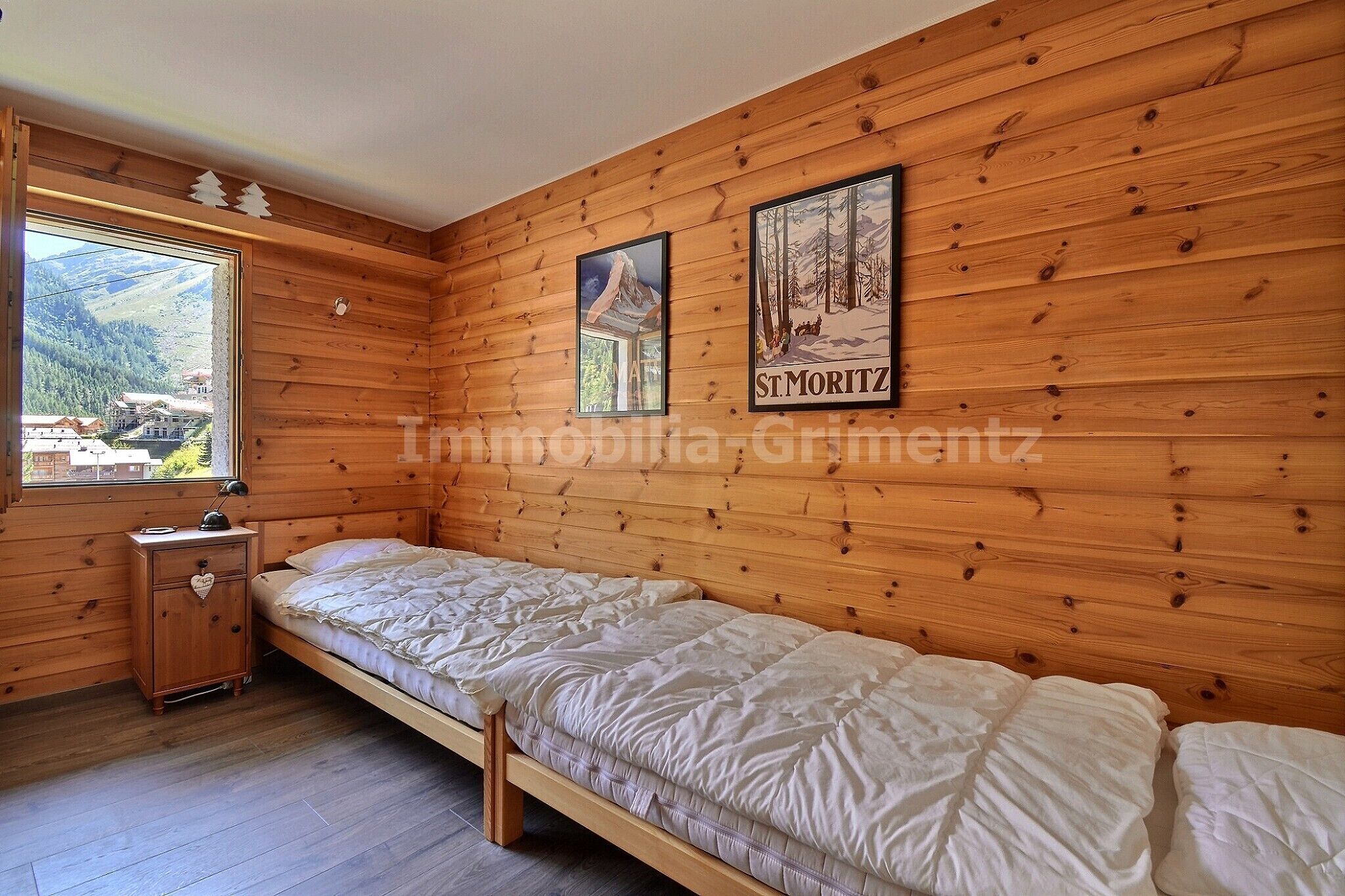 3 bedrooms, iron/ironing board, Internet