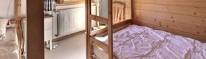 1 bedroom, iron/ironing board, Internet