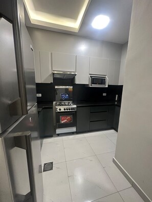 Private kitchen - Cozy Home Near All Services 20 (Amman)