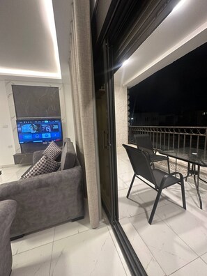 Interior - JRE Cozy Home Near All Services 21 (Amman)