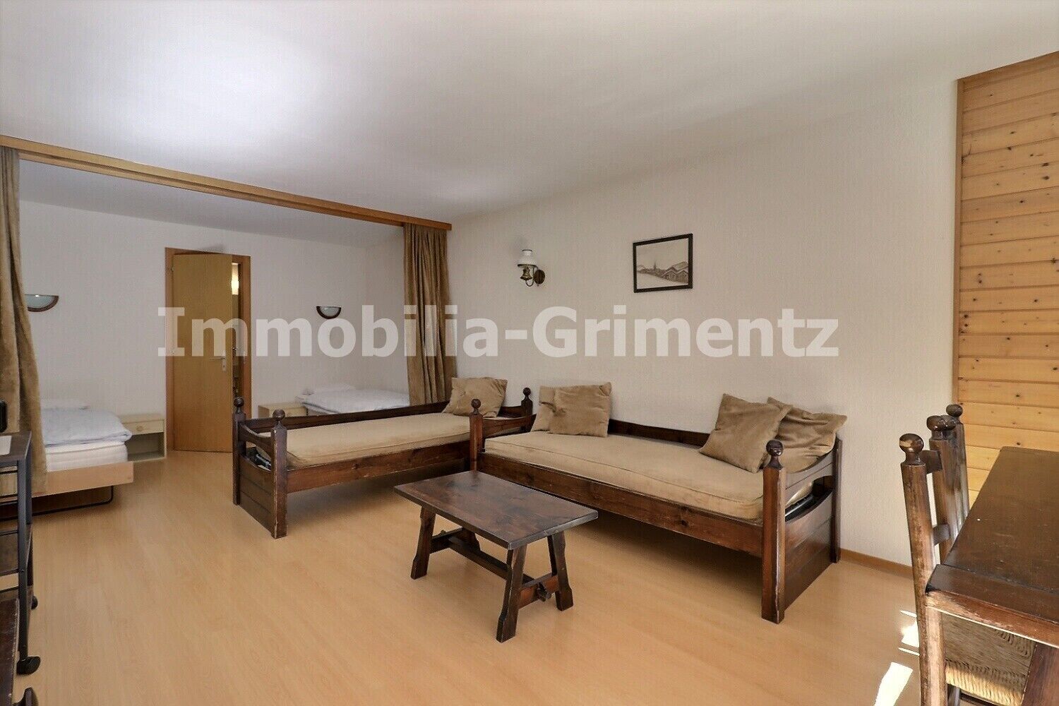 Appartement De Confort Moyen Pour 4 à 6 Personnes, Salon Avec 2 Lits, Coin Cuisine Avec Lave-vaissel - Zinal