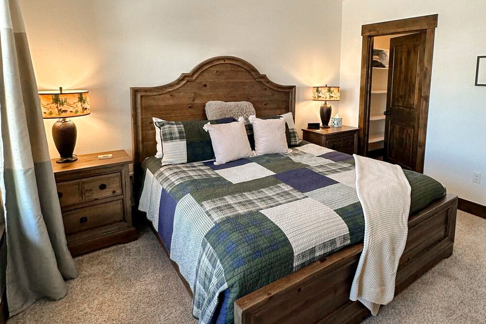 Mountain townhome with fireplace near Park City, Deer Valley & Jordanelle Marina Heber City Vrbo