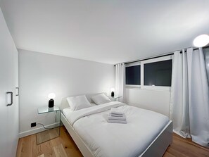 1 室のベッドルーム、アイロン / アイロン台、WiFi、ベッドシーツ