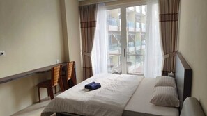 Apartment | 1 bedroom, desk, free WiFi - SleepRest - NTC B0716 (Batam)