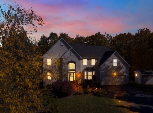 Sleeps 12 | Sauna+Bar+Basement Game Room+Fire Pits