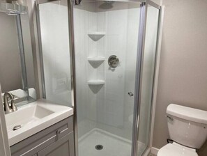 Shower - Private Entrance Lux Studio in the Basement
 (Vancouver)