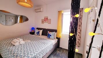 Doppia Economy | Biancheria da letto di alta qualità, ferro/asse da stiro, Wi-Fi gratuito