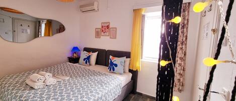 Economy-dobbeltværelse | Premium-sengetøj, strygejern/strygebræt, gratis Wi-Fi, sengetøj