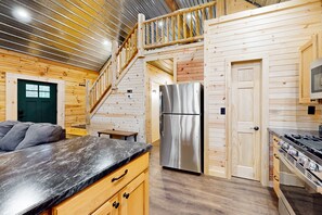 Interior - New dog-friendly cabin with river views, grill, modern interior, W/D, and AC (Tomahawk)