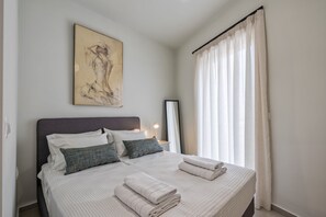 1 soverom, strykejern/-brett, reiseseng for barn og wi-fi