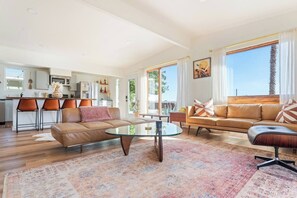 Télévision, table de tennis de table