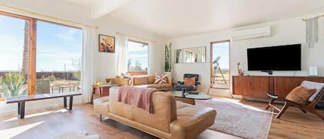 Televisión, mesa de ping pong