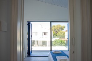 2 chambres, fer et planche à repasser, Wi-Fi gratuit, draps fournis