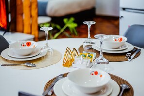 Studio Classique | Restauration dans la chambre