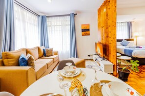 Studio phong cách cổ điển | Khu phòng khách