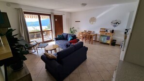 Smart-TV, DVD-Player