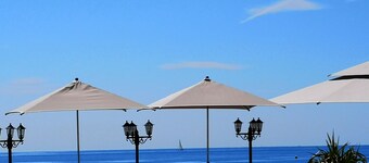 Charming, sunny apt w/two beautiful views: the Mediterranean Sea & French Alps