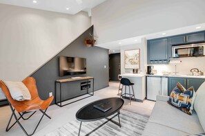 TV - Lodge at Lionshead 330 (Vail)