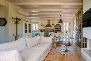 Villa - Riglia Villas - Villa Olive (West Mani)