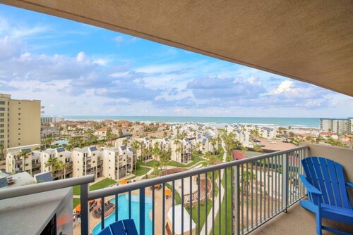 The Best Condo To Enjoy The Island Great View