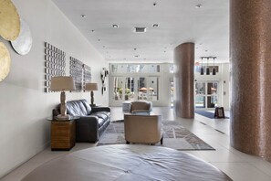 Lobby - Amazing 4th floor beachfront condo wonderful views (South Padre Island)