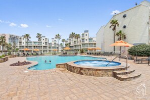 A heated pool - Amazing View BahiaMar beachfront (South Padre Island)