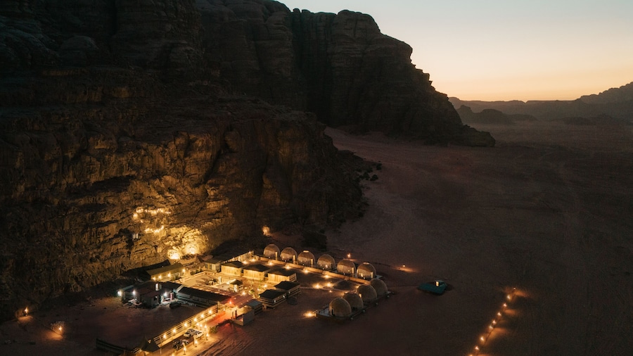 Wadi Rum Desert Dunes Luxury Camp