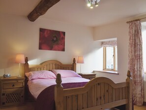 2 bedrooms, free WiFi, bed sheets - 2 bedroom accommodation in Oswestry (Oswestry)