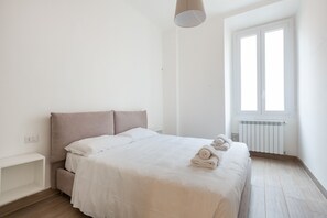 Classic Apartment | 1 bedroom, iron/ironing board, free WiFi - Moscova Modern Apartment  (Milan)