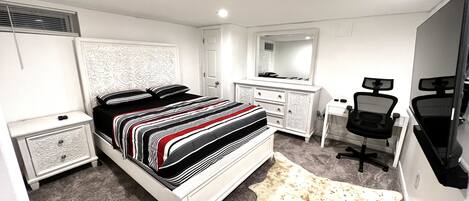 2 slaapkamers, een strijkplank/strijkijzer, gratis wifi, beddengoed