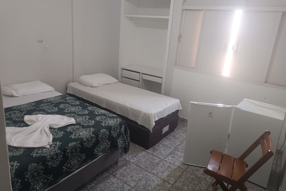 Basic-Zweibettzimmer