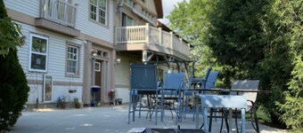Devils Lake, hiking & Dells near peaceful retreat
