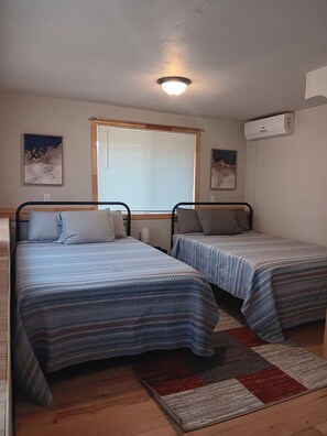 2 quartos, Wi-Fi de cortesia, roupa de cama