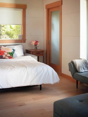 1 bedroom, WiFi, bed sheets, wheelchair access