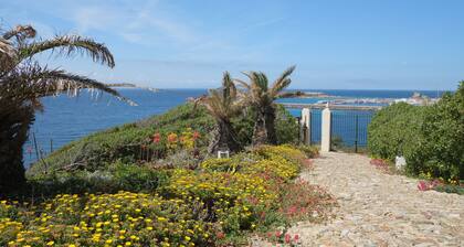 Tarifa Apartment - Floating House