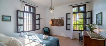 Tarifa Apartment - Floating House