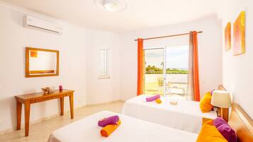 5 bedrooms, in-room safe, iron/ironing board, free WiFi