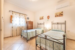 2 bedrooms, free WiFi, bed sheets