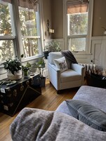 Televisión de pantalla plana 32 pulgadas con canales premium, Netflix