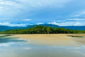 Sun-loungers, beach towels