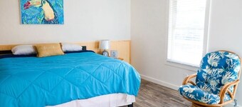 Lakeview Toucan Terrace Bamboo Studio 