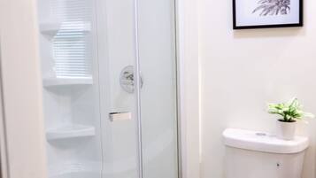 Towels, toilet paper